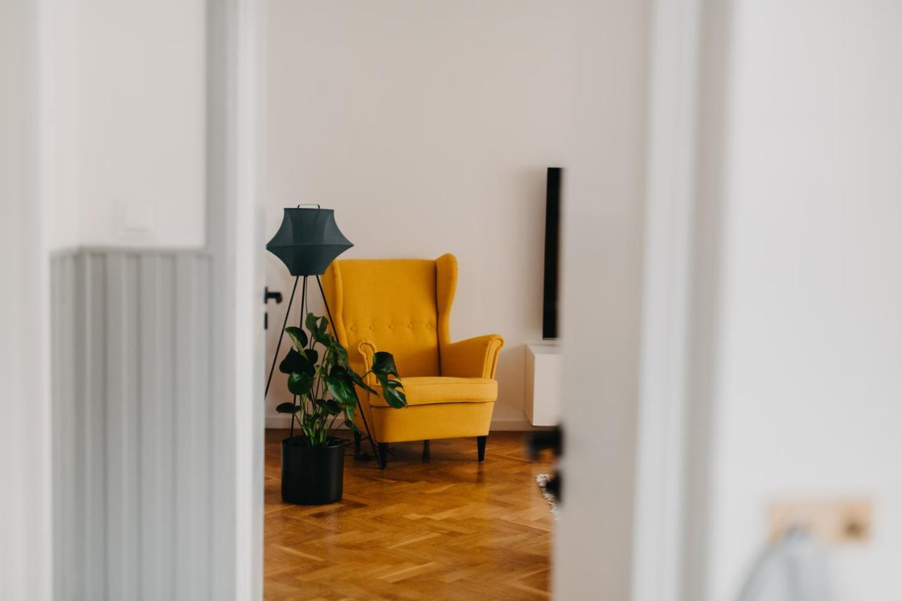 Jeleni Zakatek - Apartament W Stolicy Karkonoszy Еленя-Гура Экстерьер фото