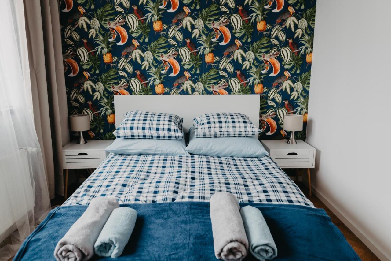 Jeleni Zakatek - Apartament W Stolicy Karkonoszy Еленя-Гура Экстерьер фото